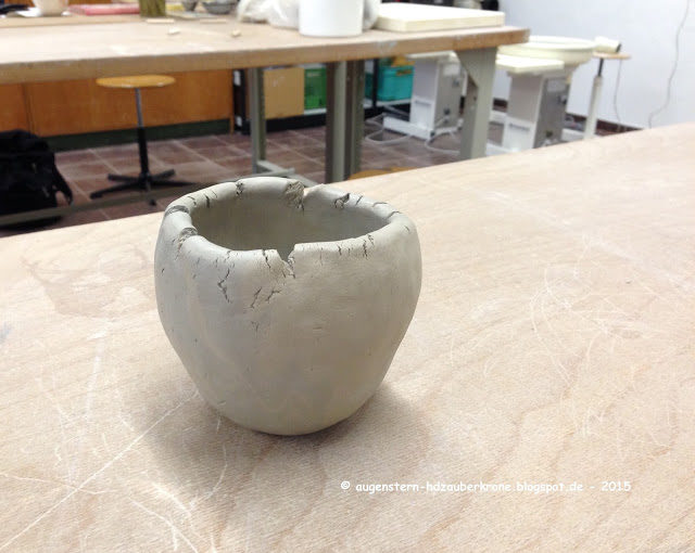 Featured Post Image - ✿ Keramikworkshop: I. Aufbau und Drehen – erster Tag mit Steinzeugton