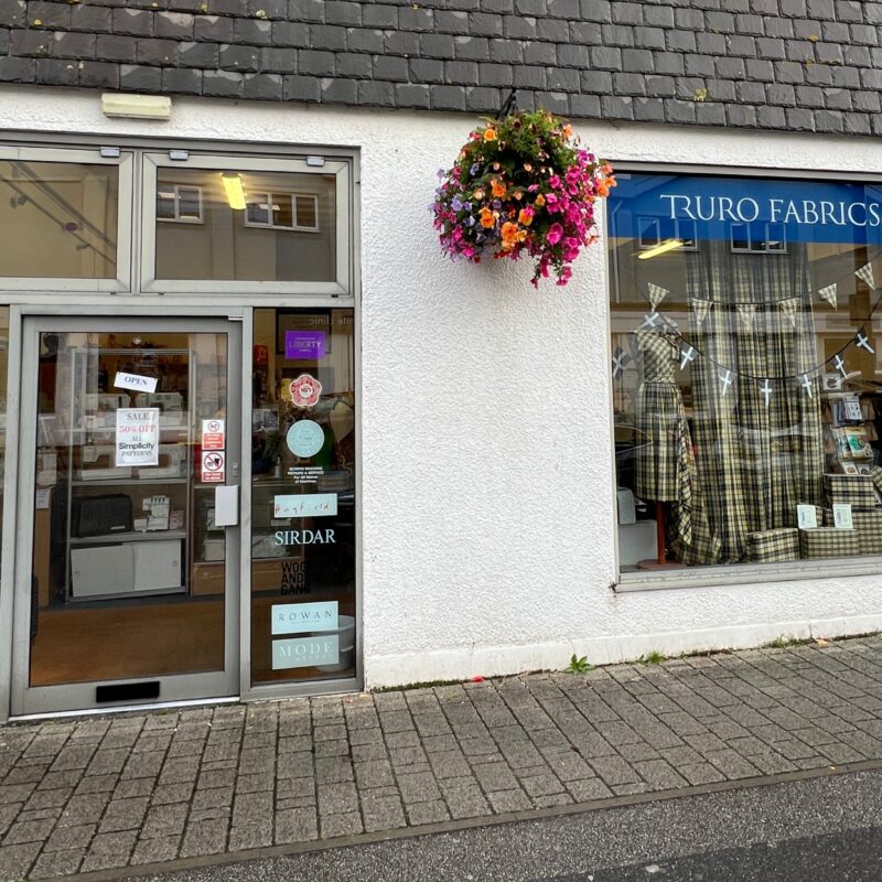 Featured Post Image - Stoffgeschäfte in Cornwall – Wo? In Truro