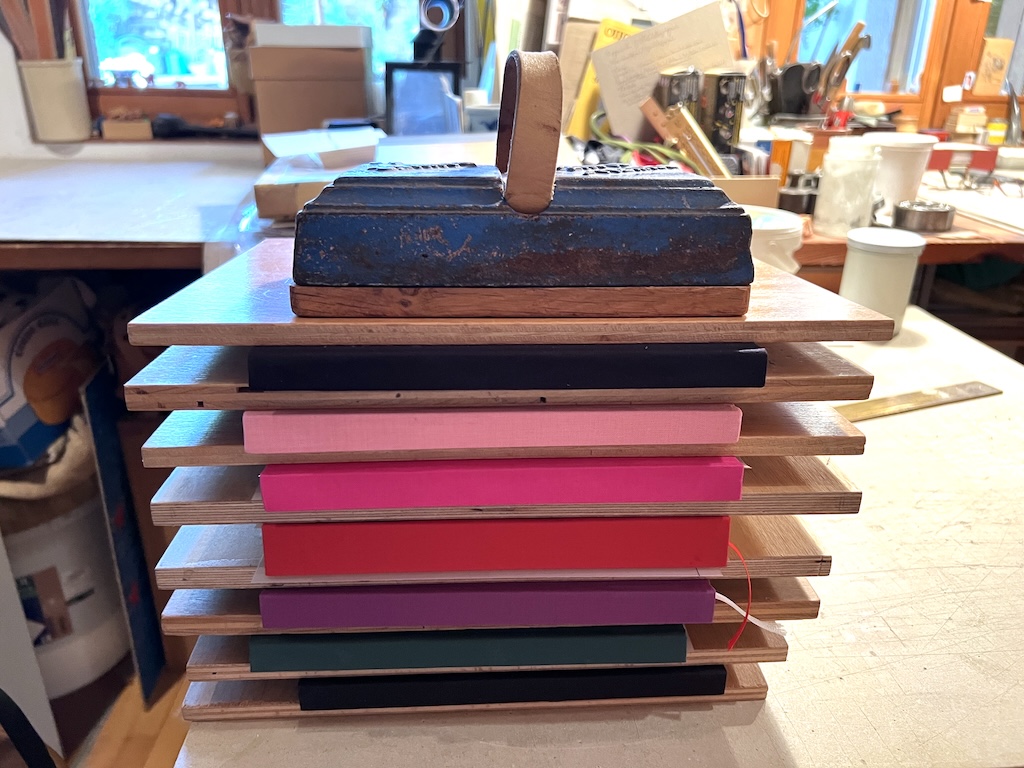 Featured Post Image - Grundlagen des Buchbindens – ein 3-Tages Kurs liegt hinter uns